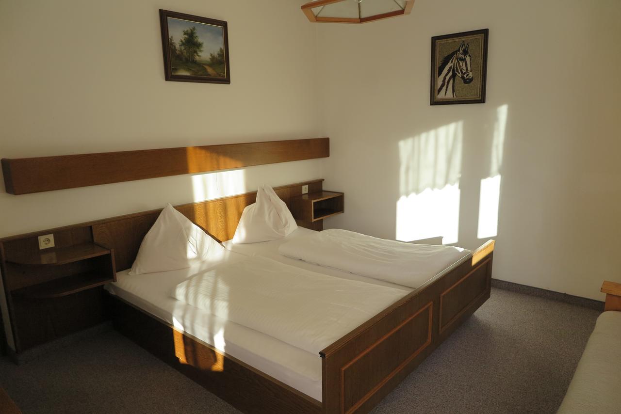 Apartamento Haus Enzian Sankt Johann im Pongau Habitación foto